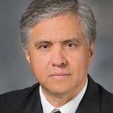 Cesar A. Moran，医学博士
